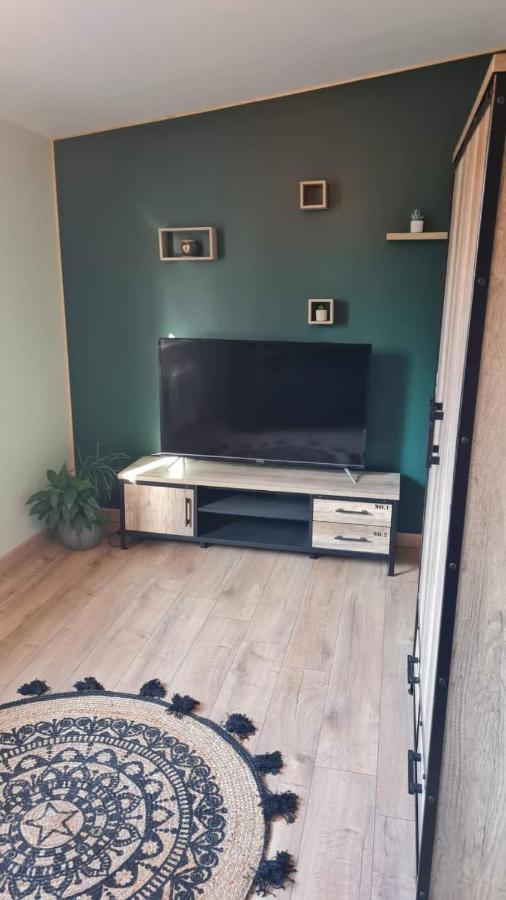 Happy Spa Gouy-Servins Bagian luar foto